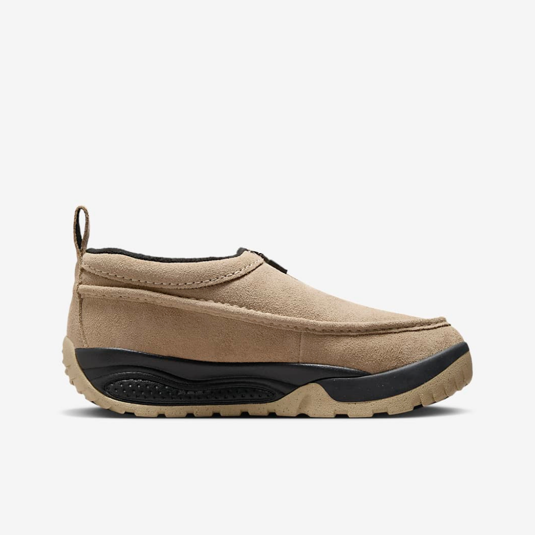 Nike ACG Izy Marrón