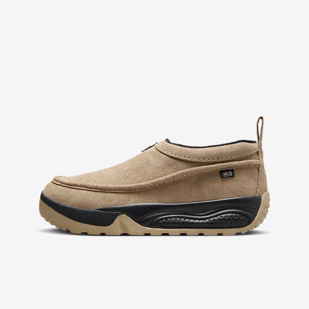 Nike ACG Izy Marrón