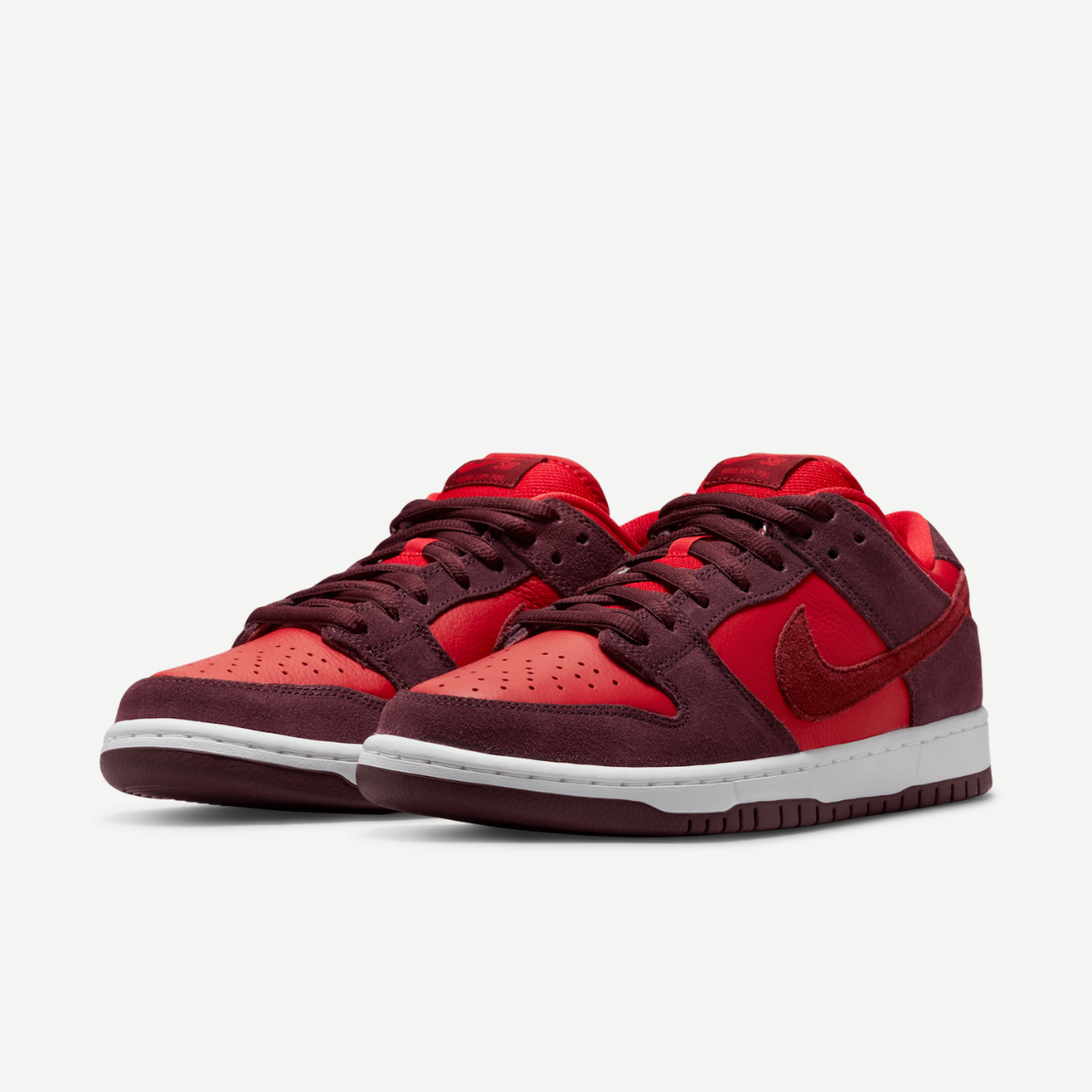 Nike Dunk Low "Cherry"